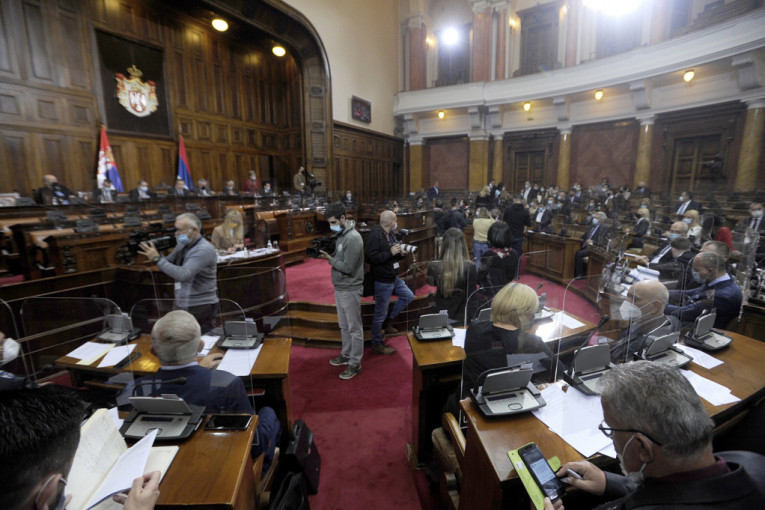 Poslanici o Predlogu budžeta Srbije za 2021. raspravljaju 8. decembra
