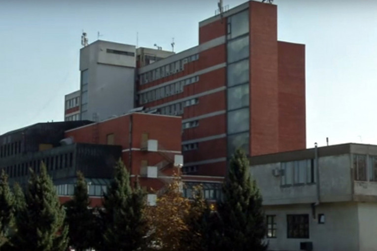 Još jedna tragedija u Valjevu: Žena skočila sa petog sprata bolnice