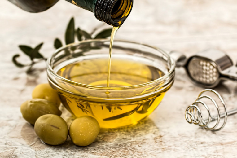 Sedam sjajnih razloga da na prazan stomak uzimate kašiku maslinovog ulja