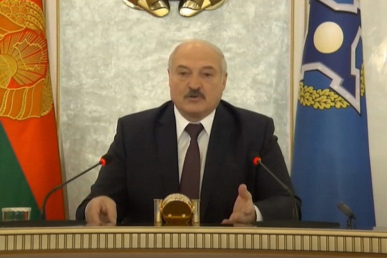 Oglasio se Lukašenko posle prinudnog spuštanja aviona: Pomenuo nuklearke, tvrdi da je štitio živote