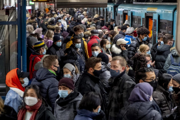 Ništa od ublažavanja mera za Božić: U Nemačkoj sve zatvoreno do 10. januara