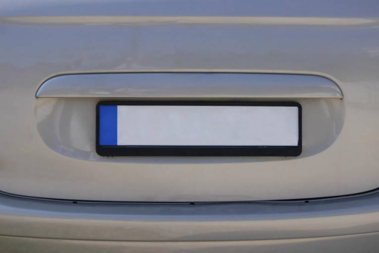 Ova registarska tablica je pravi hit: Otkriva poreklo automobila? (FOTO)