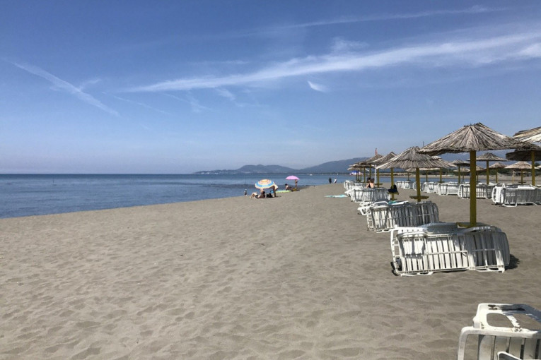 Ada Bojana nestaje: Erozija "progulatala" čak 35 metara plaže