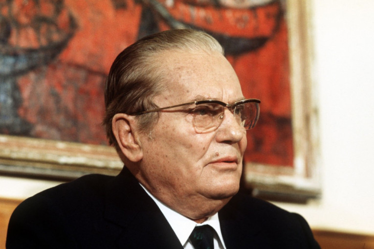 Kako je Tito sačuvao ustaše?Njihovim snagama dopušteno da se bez borbi i žrtava povuku preko granice