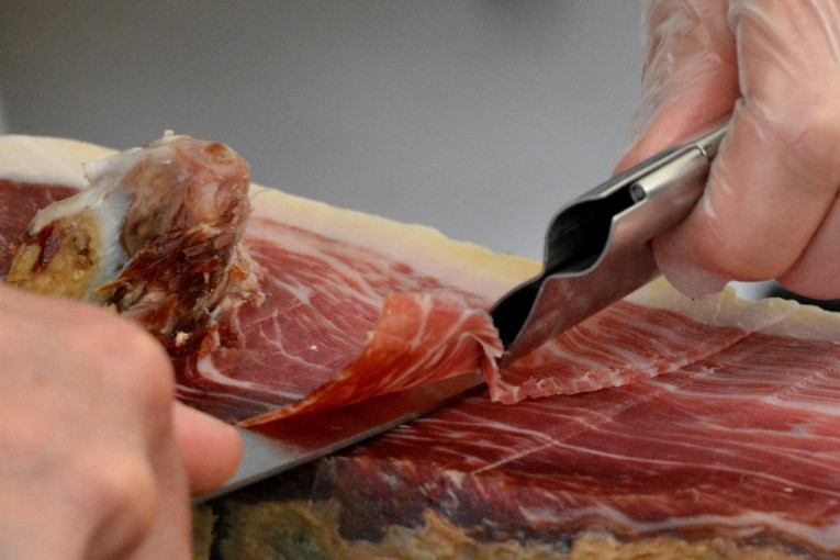 U Srbiju za devet meseci uvezeno 16.000 tona svinjskog mesa iz EU