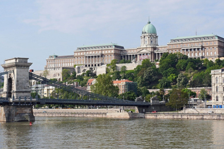 Mađarska industrija porasla u maju za 39 odsto