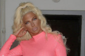 Jelena Karleuša na sebi ima 10.000 evra! Samo je za tašnu dala 8.200! (FOTO)