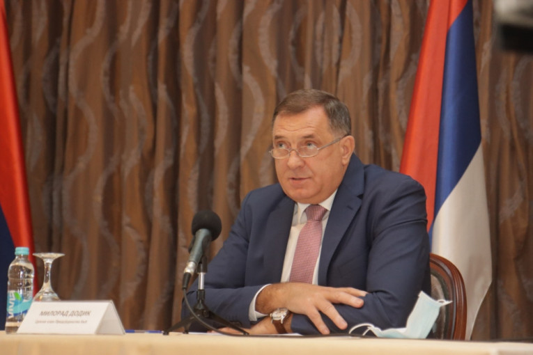 Dodik sutra dolazi u Beograd na sastanak sa Vučićem: Tema - zatvaranje granice (VIDEO)