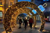 Odlaže se postavka novogodišnje rasvete u Beogradu: Evo kada će prestonica zasijati ove zime!