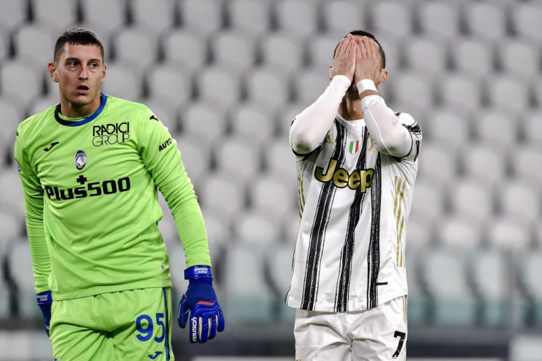 Juventusu samo bod, Ronaldo promašio penal