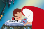 Snima se novi film "Snežana i sedam patuljaka": Da li će princ smeti da je poljubi?