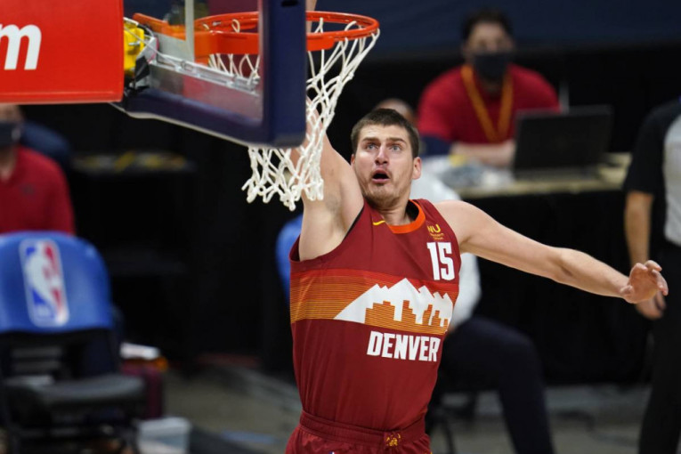 Poklonite se Jokiću: Nikola je tek drugi igrač u istoriji NBA kojem je ovo pošlo za rukom