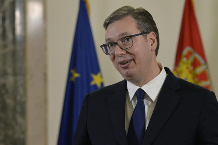 "Videćete, to će biti lepa i važna godina": Vučić najavio uspešnu 2021. (VIDEO)