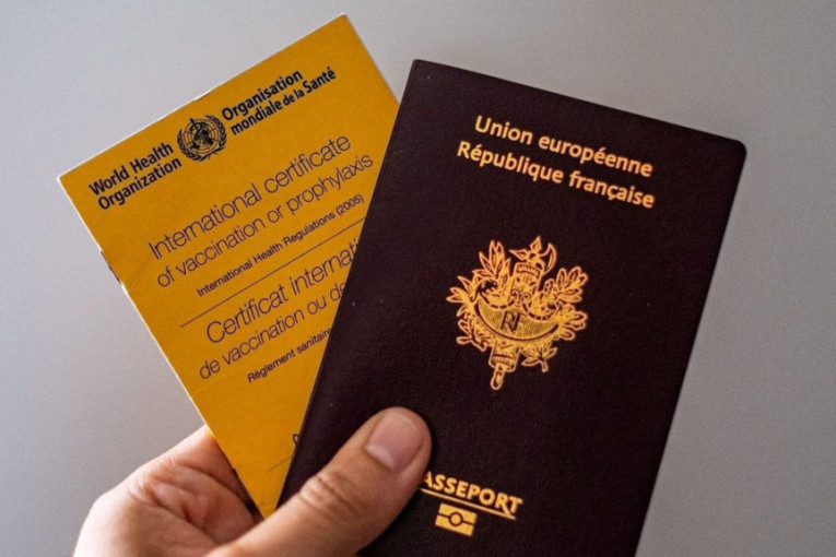 Korona pasoš: Na putovanja ćemo ići samo uz digitalni identitet i dokazu o vakcinaciji