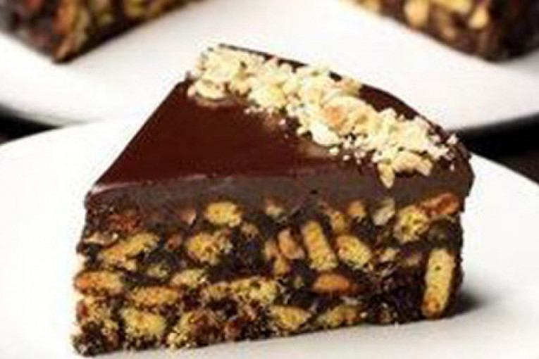 Recept dana: Čokoladna keks torta kakvu niste probali, sprema se za sedam minuta