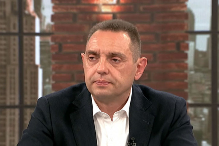 Vulin poručio: "Srbija se neće odreći svoje Republike Srpske"