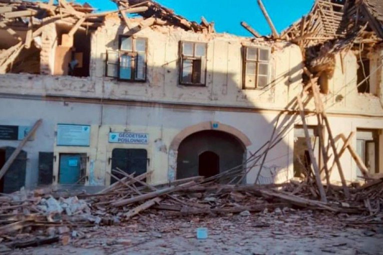 Još jedan u nizu: Novi zemljotres pogodio Hrvatsku, srušio se deo već oštećene zgrade