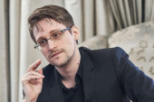 Snouden reagovao na odluku britanskog suda da ne izruči Asanža: Neka ovo bude kraj