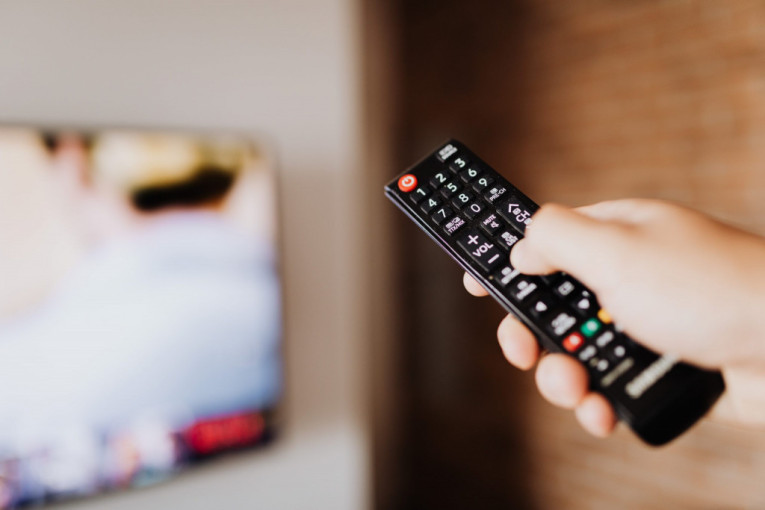 Penzioneri odbili da plate pretplatu za javni TV servis