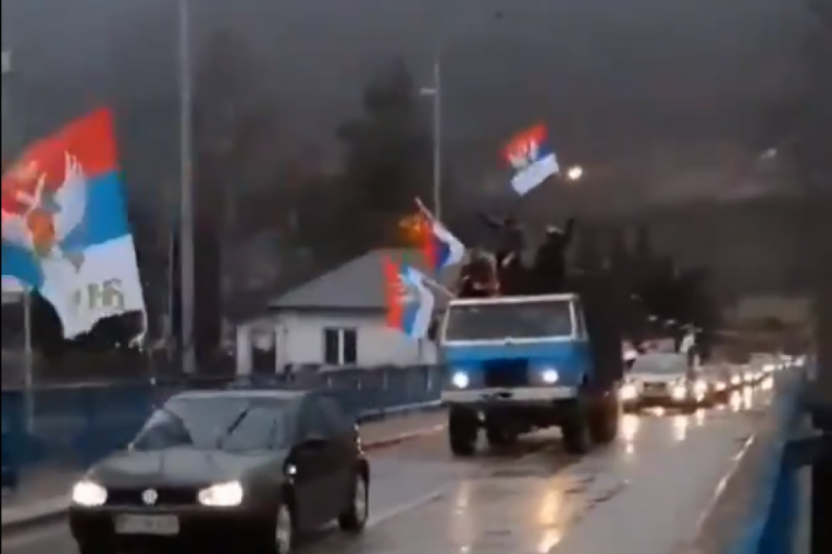 Crna Gora obeležava Badnji dan: Vijore se zastave i pevaju se pesme (VIDEO)