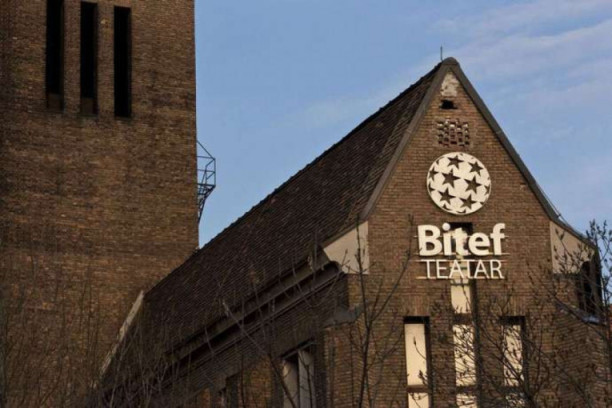 Jovani Tomić uručena nagrada “Bojan Stupica”: Filigranska preciznost i raskošan rediteljski potpis