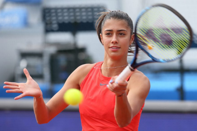 Olga Danilović uspešno prebrodila prvu prepreku