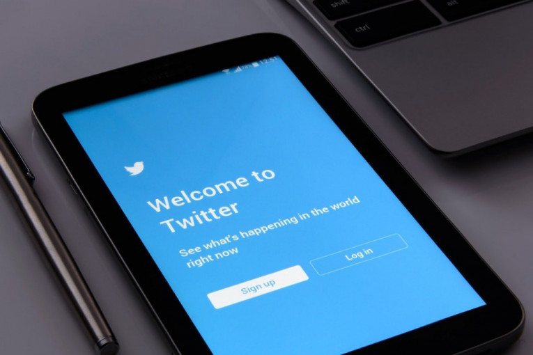 Rusija kaznila i Tviter: Ograničen pristup još jednoj društvenoj mreži!