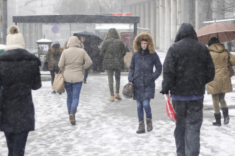 Upozorenje RHMZ: U Srbiji uskoro počinje da pada sneg, na snazi narandžasti meteoalarm