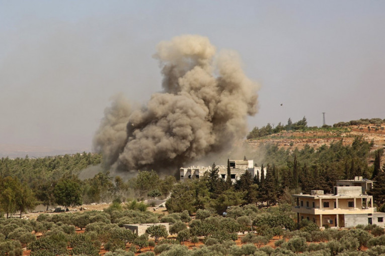 Užas u Siriji: Izraelska vojska granatirala istok zemlje, najmanje 57 poginulih(VIDEO)