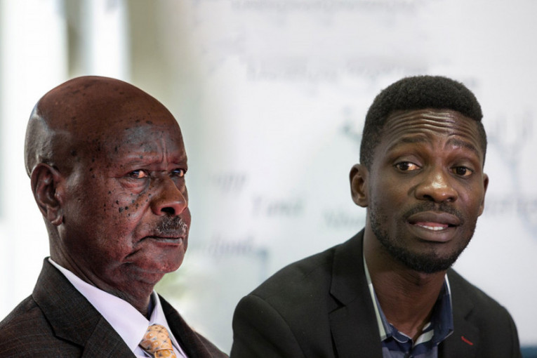 Reper protiv diktatora: Posle kampanje u kojoj su ubijene destine ljudi, u Ugandi isključen internet na dan izbora, milioni u neizvesnosti