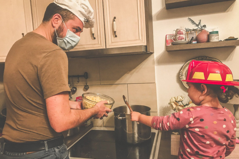 Hrana za najugroženije: Solidarna kuhinja već skoro godinu dana deli besplatne obroke Beograđanima