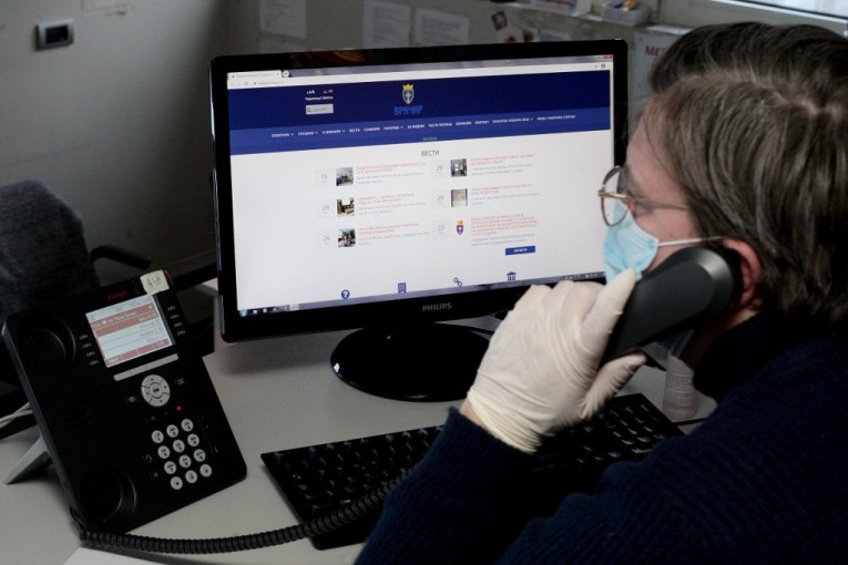 Telefonska linija za podršku: Crveni krst Čukarica pomaže starijim ljudima i osobama sa invaliditetom