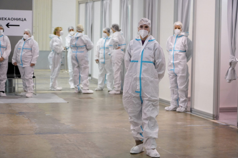 Do kraja godine korona virus će biti "nalik gripu": Da li ova prognoza sa Ostrva uliva poverenje?