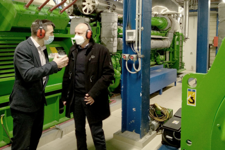 Kako funkcioniše novo postrojenje u toplani Voždovac? Radojičić objasnio: Topli stanovi i voda 24 sata dnevno i zimi i leti