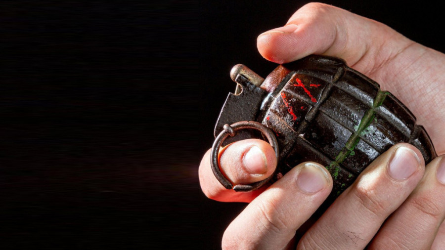 Tužan kraj: Preminuo muškarac koji je sebi pucao u stomak i glavu na Zvezdari!