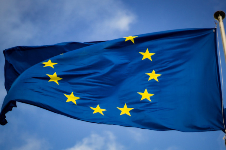 Zabrinutost sve veća: Sedam lidera iz EU uputilo pismo Evropskoj komisiji