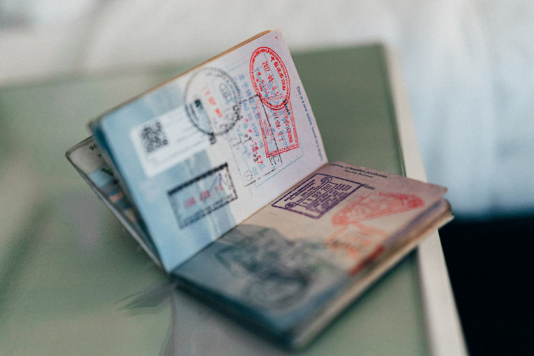 "Kovid pasoši" će ipak postojati? Švedska pravi revoluciju usred pandemije