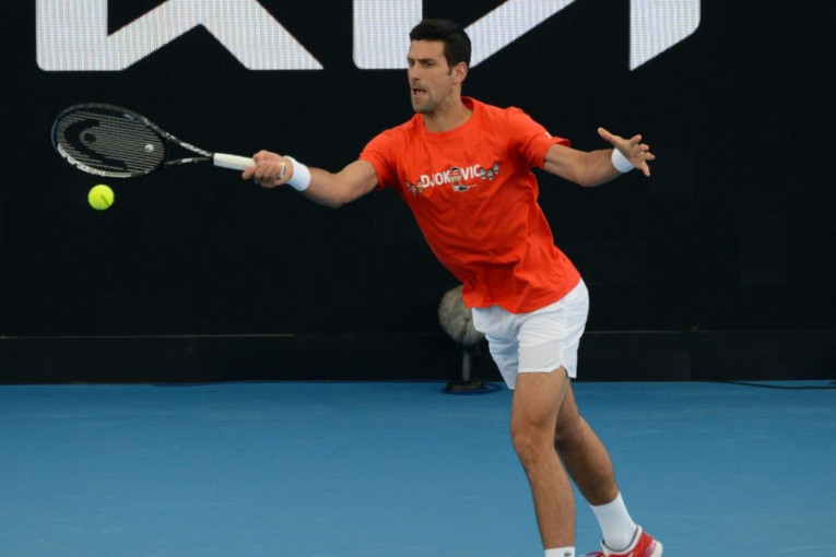 Novak odustao, pa zaigrao u Australiji