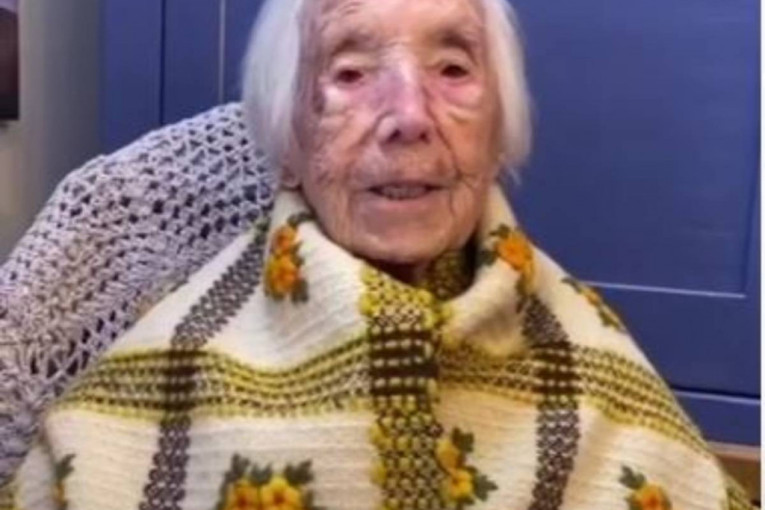 Najstarija tiktokerka: Otpevala pesmu za svoj 110. rođendan