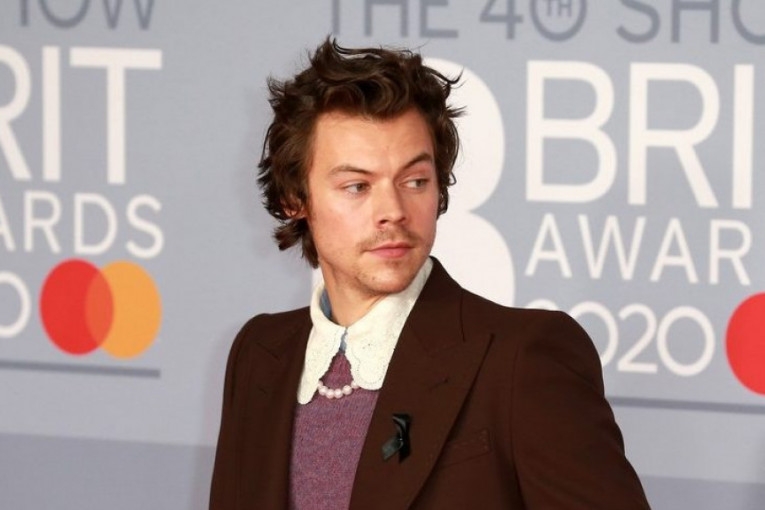Radio je u pekari, na „X Factor" ga je odvela mama, a „One Direction" mu se slučajno desio: Kako je „nastao" Hari Stajls