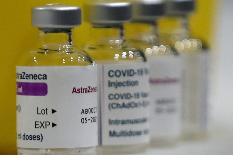 Španija odobrila vakcinu kompanije AstraZeneka, ali ne za sve građane
