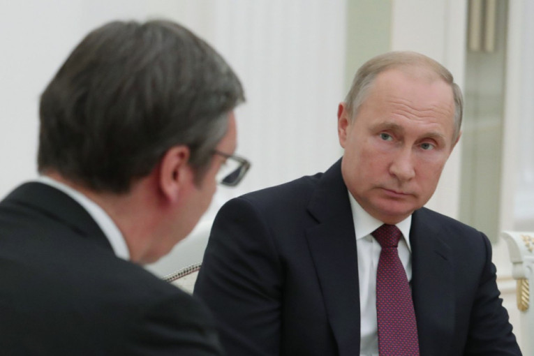 Vučić telefonom razgovarao sa Putinom o novim isporukama vakcine „sputnjik V”, gasovodu, podršci po pitanju KiM