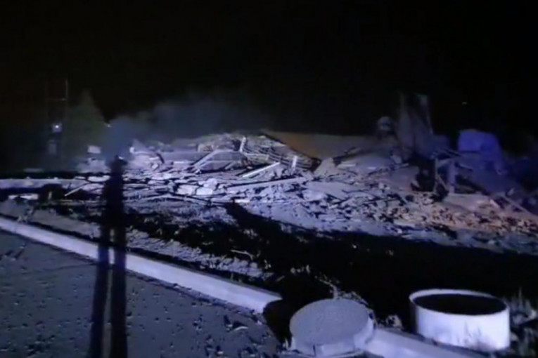 Strašna eksplozija u Grčkoj: Trospratni hotel sravnjen sa zemljom (VIDEO)