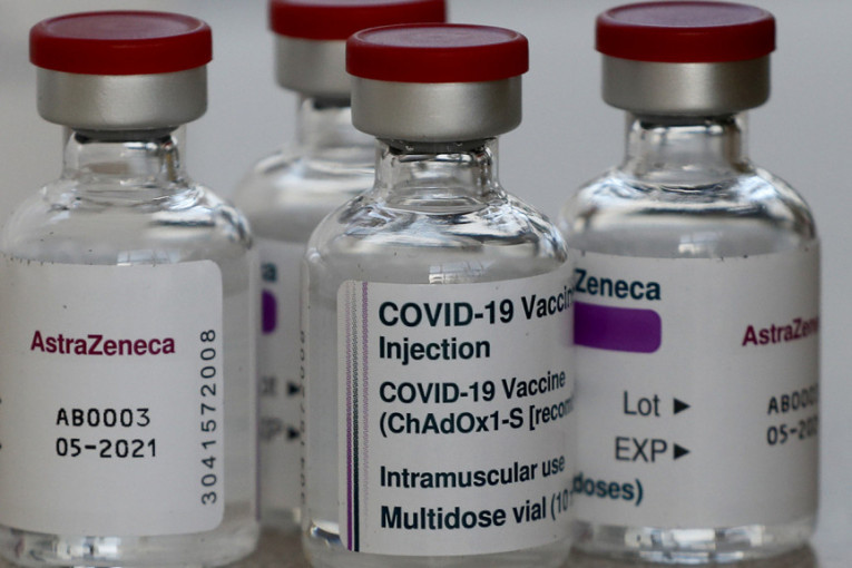 Uskoro nova vakcina AstraZeneke i Oksforda protiv južnoafričkog soja
