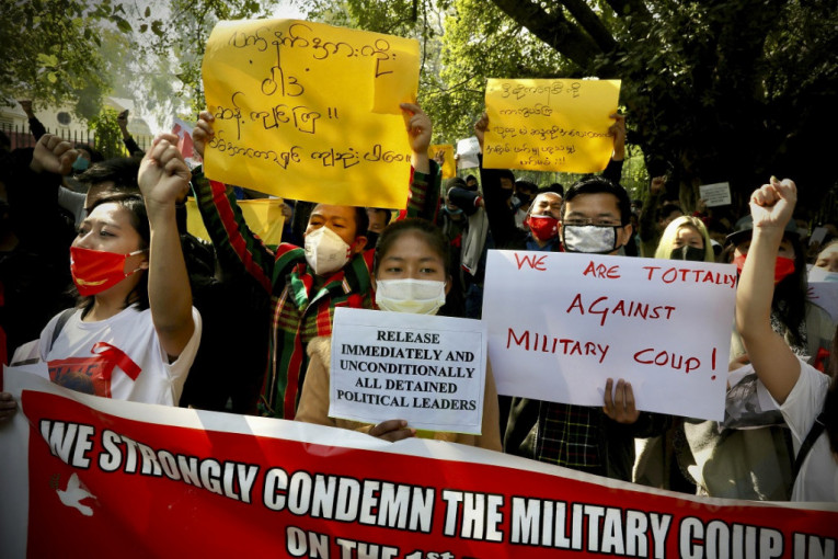 Vojska nastavlja da hapsi sve redom u Mjanmaru: Visoki funkcioner iza rešetaka