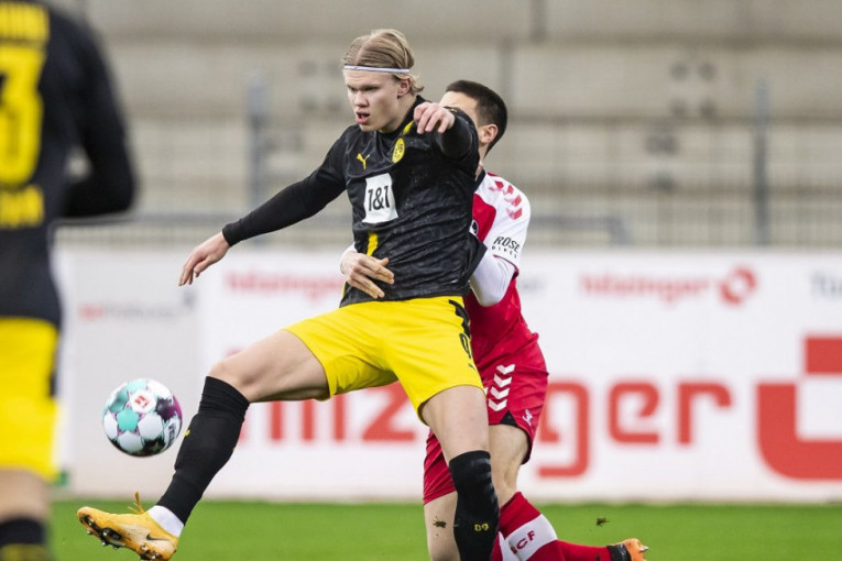 Dortmund se oprostio od borbe za vrh, Nastasić sve bliži ispadanju iz Bundeslige