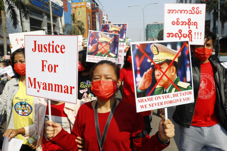 Posle deset godina "mira", moć ponovo u rukama vojske: Šta stvarno znači povratak generala u Mjanmaru