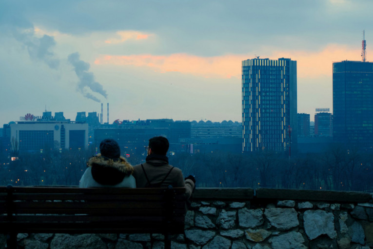 Važno upozorenje: Vazduh u Beogradu jutros zagađen - ugroženi SVI