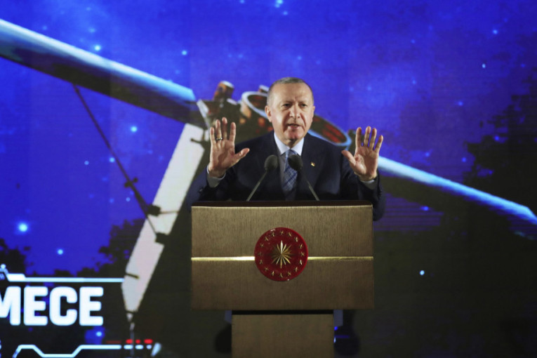 Svemirska trka: Ambiciozni Erdogan najavio - lansiramo raketu na Mesec do 2023. (VIDEO)