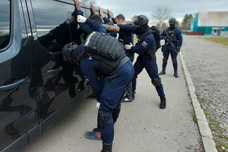Još jedna akcija policije: U Beogradu pronađeno 86 ilegalnih migranata